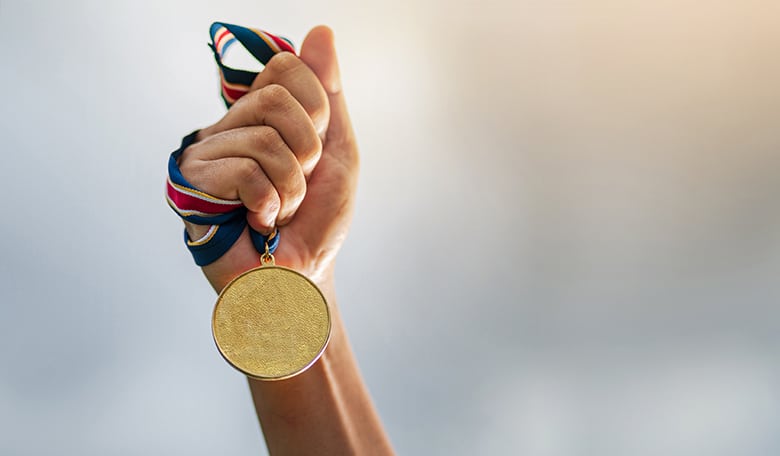 IOI et eJOI : les champions français de l’informatique obtiennent six médailles !